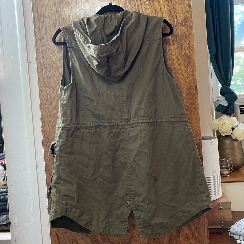 Jean vest - Picture 2 of 3